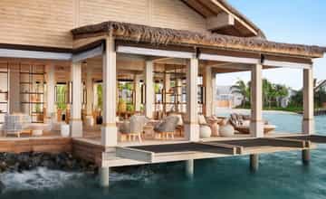 Hilton Maldives Amingiri Sip Tea Lounge